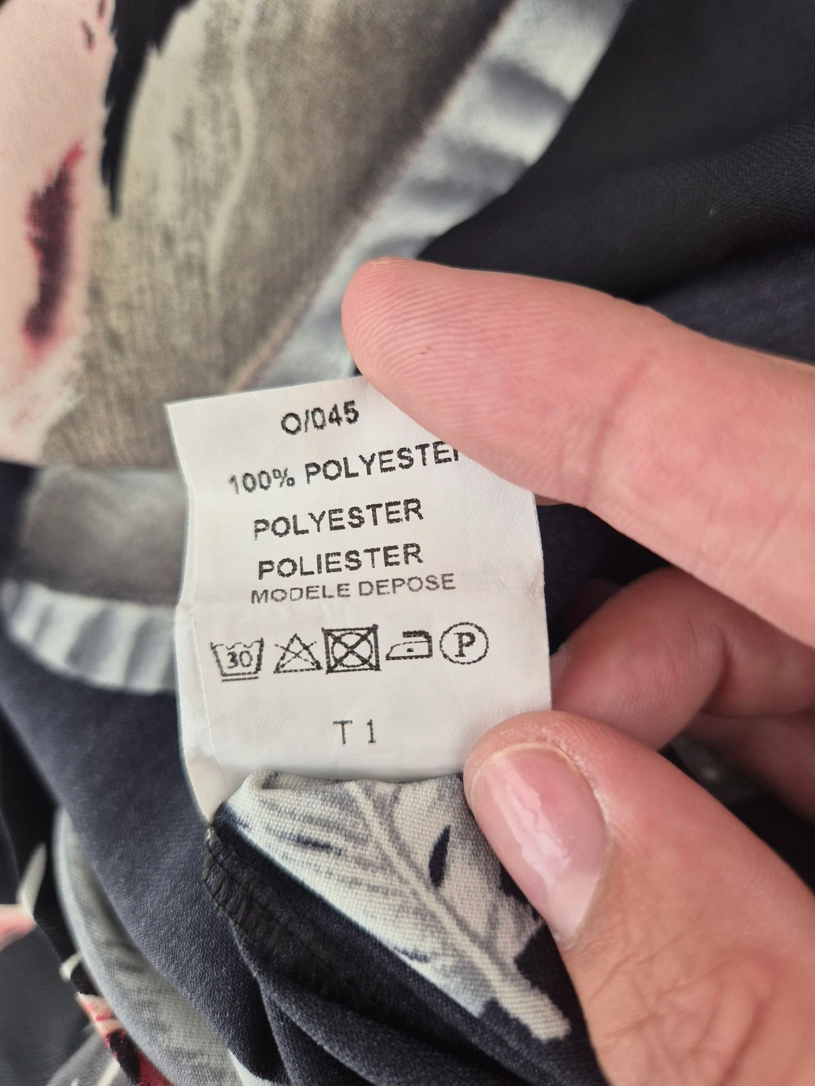 🖤 Vestido Vie Ta Vie preto com estampa de penas tamanho 1 (36/38) gola V mangas amarradas estilo boêmio chique – photo 9